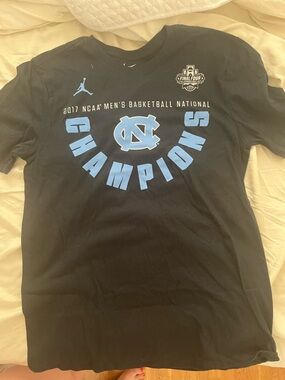 Nike Navy North Carolina Tar Heels 2017 Champions Short Sleeve Tee